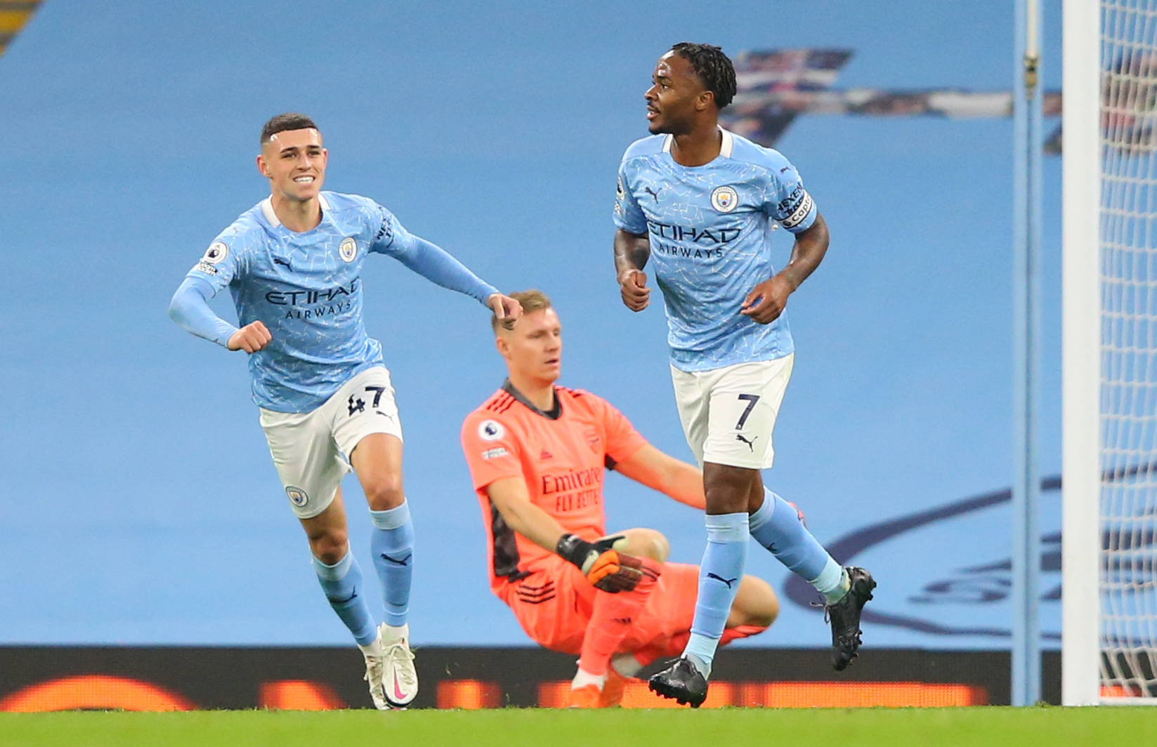 寻找一名既 寻找一名既